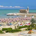 Apartmán Ampio Bilocale Lungomare Levante