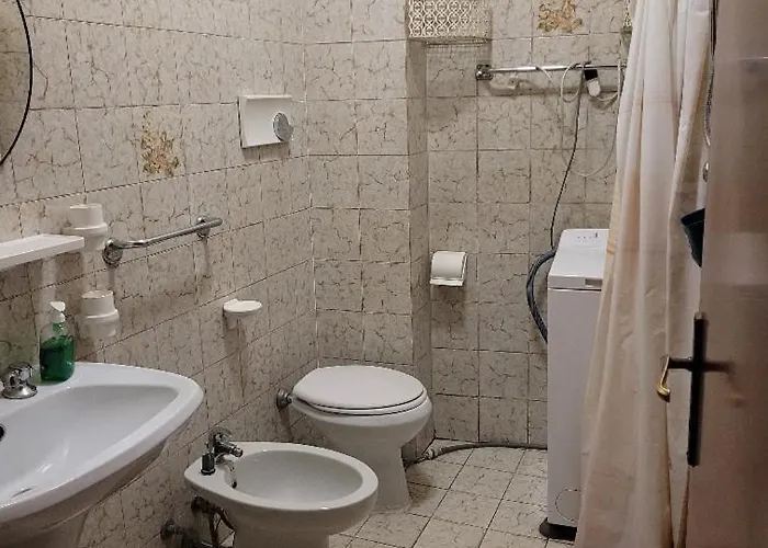 Ampio Bilocale Lungomare Levante Apartmán *