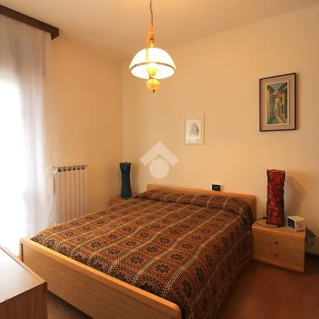 Ampio Bilocale Lungomare Levante *