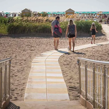 Ampio Bilocale Lungomare Levante *